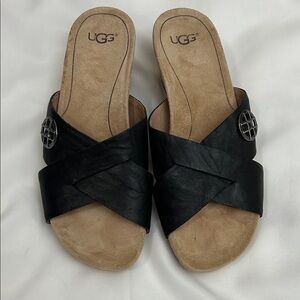 UGG Women's Black and Tan Cross Strap Sandals